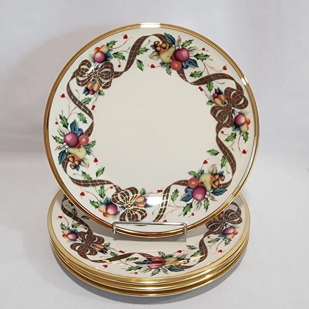 Set of 4 Lenox Holiday Tartan 8 1/4